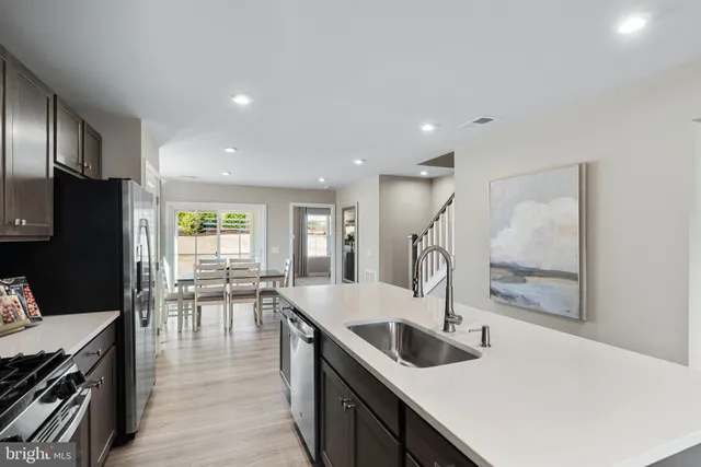 $359,990 | 23188 Yardarm Way, Unit D, California, MD 20619