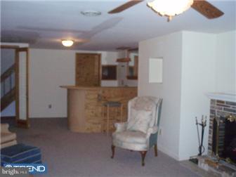 693 Old Porter Road Bear, DE 19701 - Photo 5 of 12 Gallery Image 5