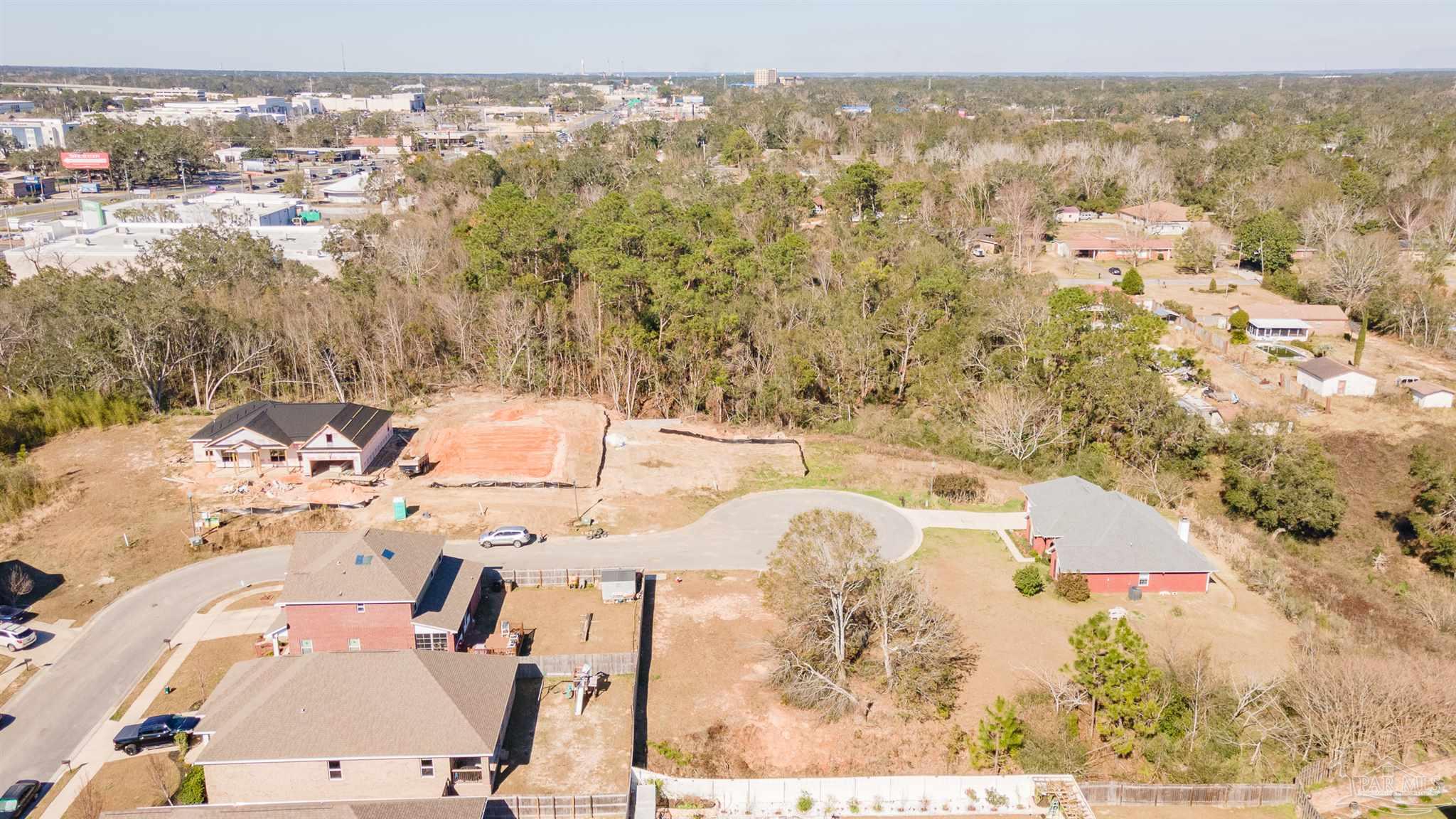 670 Farmington Road Pensacola, FL 32504 - Photo 12 of 16 Gallery Image 12