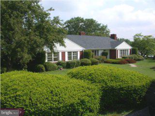1695 Robin Road Coatesville, PA 19320 - Photo 1 of 6 Gallery Image 1