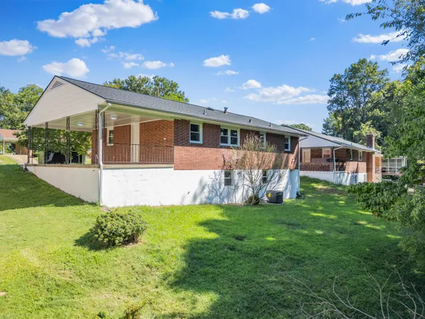 $189,900 | 118 Burwood Place, Danville, VA 24540