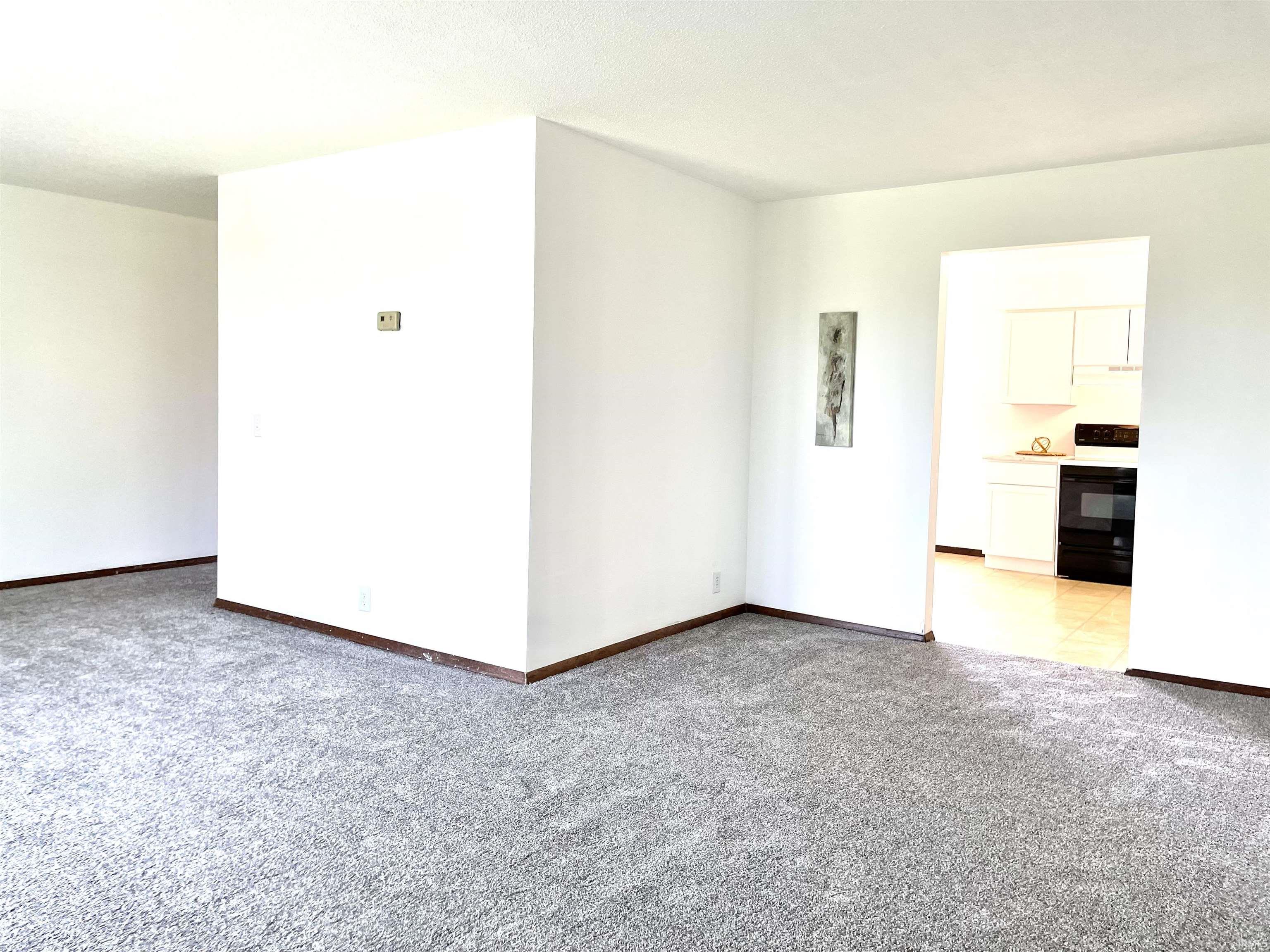 5006 West Keller Road Muncie, IN 47304 - Photo 4 of 19