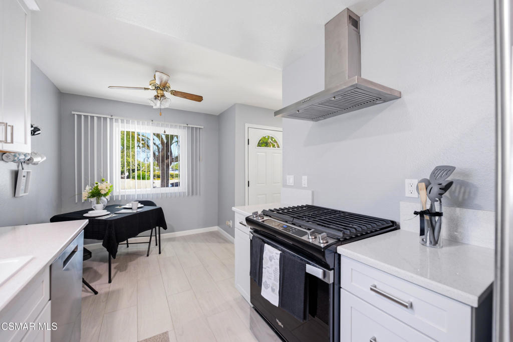1889 Sequoia Avenue Simi Valley, CA 93063 - Photo 10 of 21
