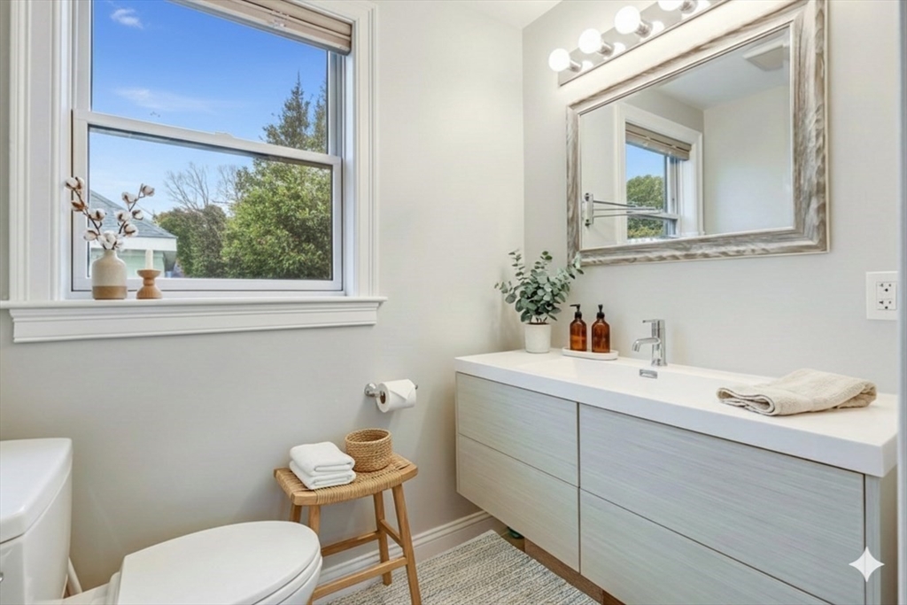 29 Goldsmith Street, Unit 3 Boston, MA 02130 - Photo 5 of 21