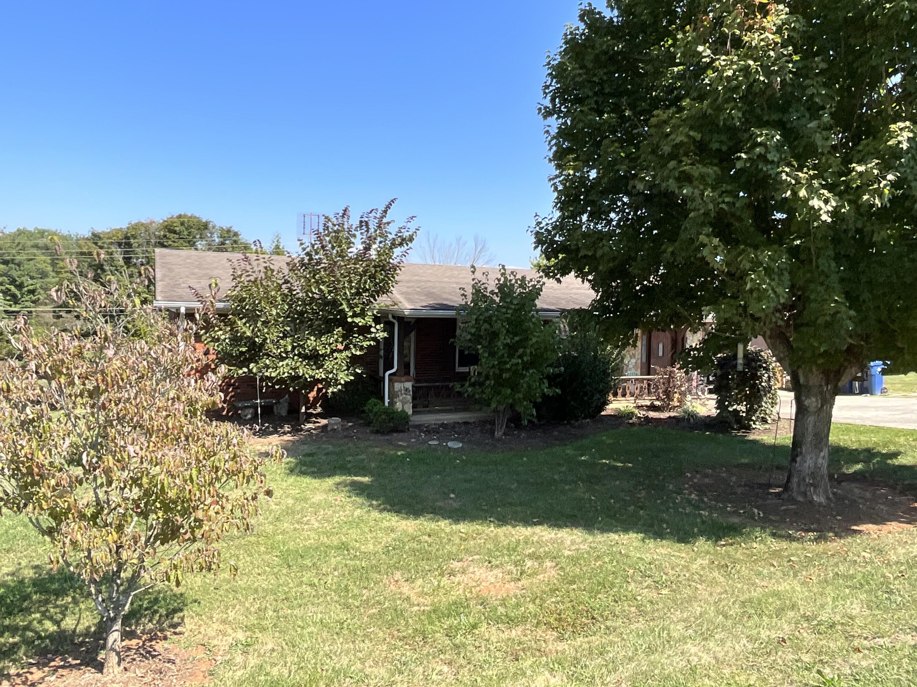 300 East Langdon Road Science Hill, KY 42553 - Photo 29 of 39 IMG_2219
