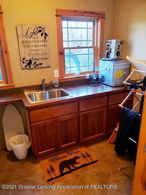 4462 Curtis Road Nashville, MI 49073 - Photo 22 of 40 20201106_154803