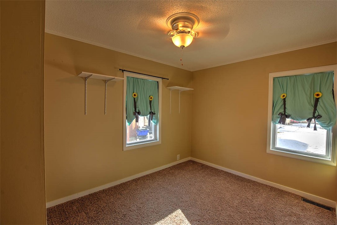 1107 North Oakcrest Avenue Decatur, IL 62522 - Photo 12 of 21
