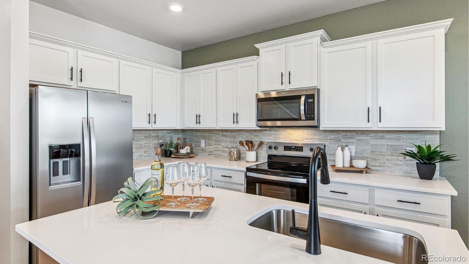 1375 South Clinton Street, Unit B Denver, CO 80247 - Photo 11 of 17