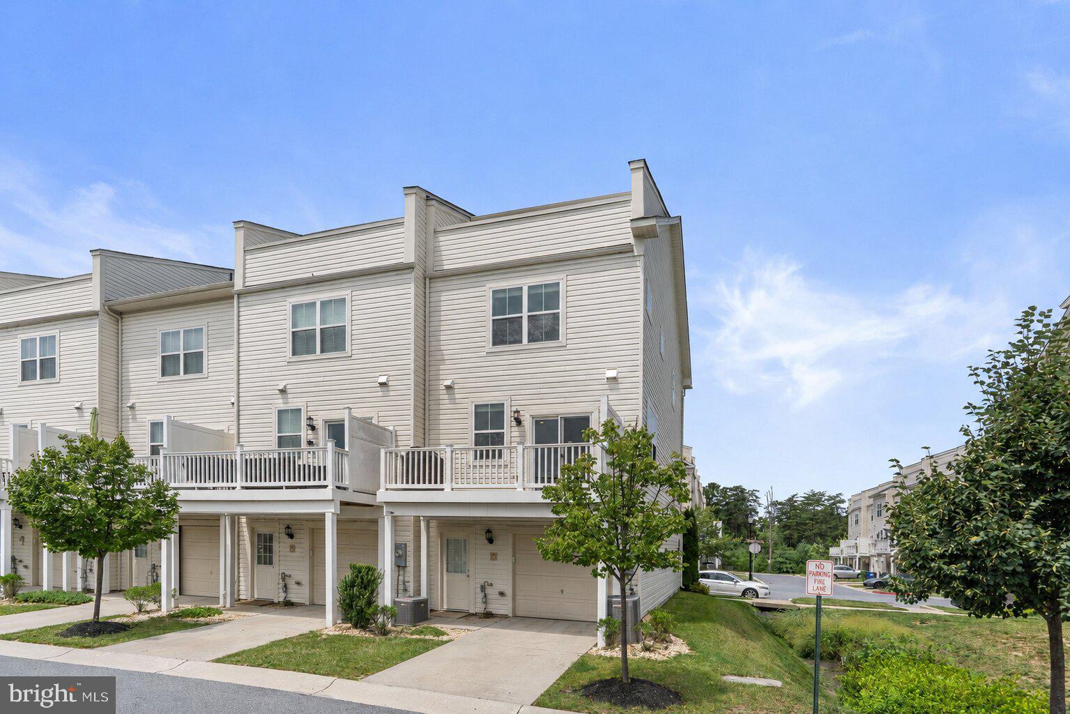 7024 Rackham Way Hanover, MD 21076 - Photo 2 of 45 Gallery Image 2