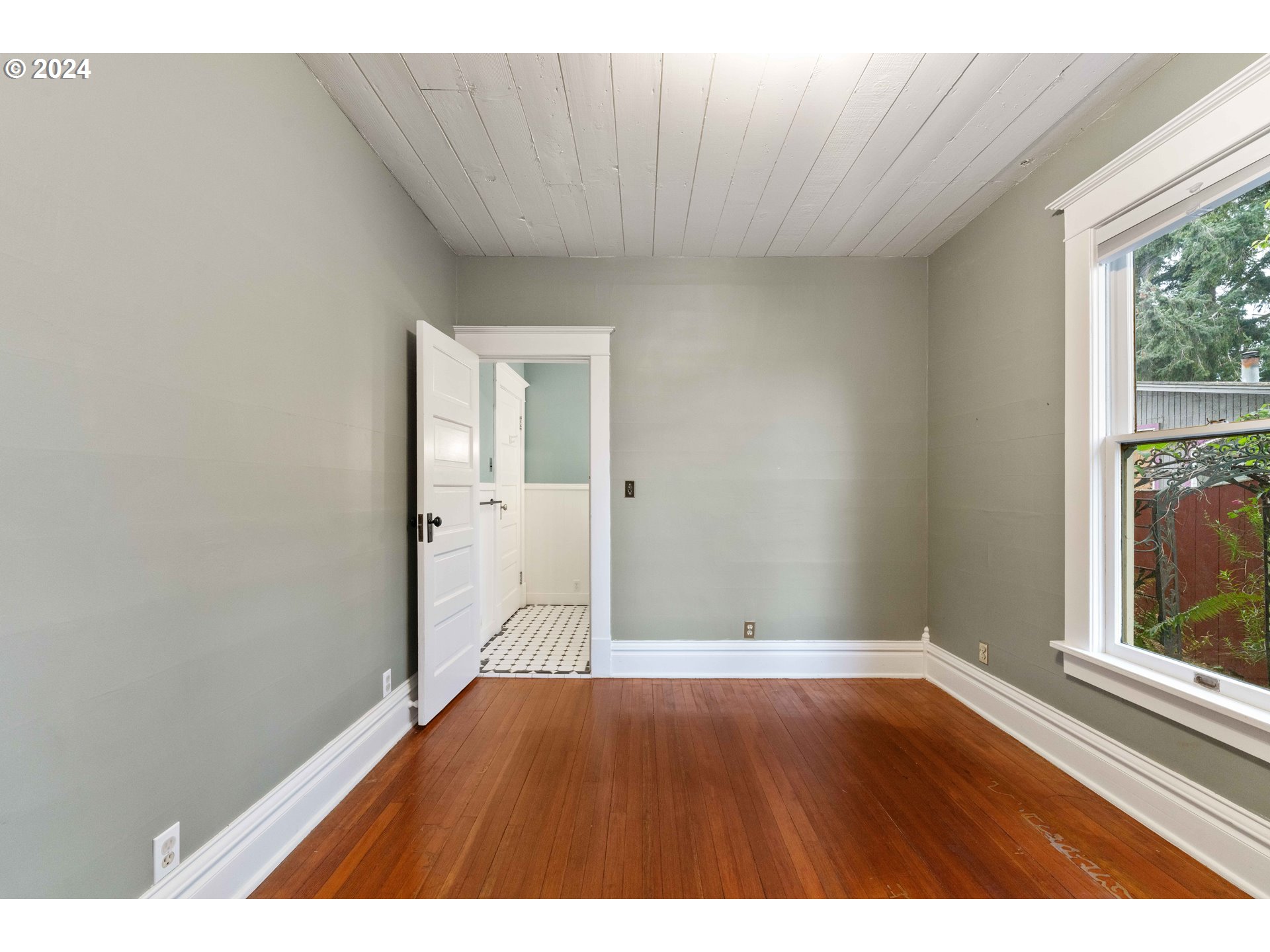 1464 Bay Street North Bend, OR 97459 - Photo 26 of 48 Gallery Image 26