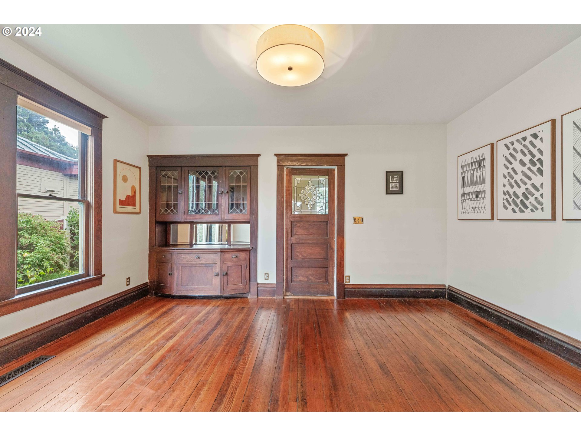 1464 Bay Street North Bend, OR 97459 - Photo 28 of 48 Gallery Image 28