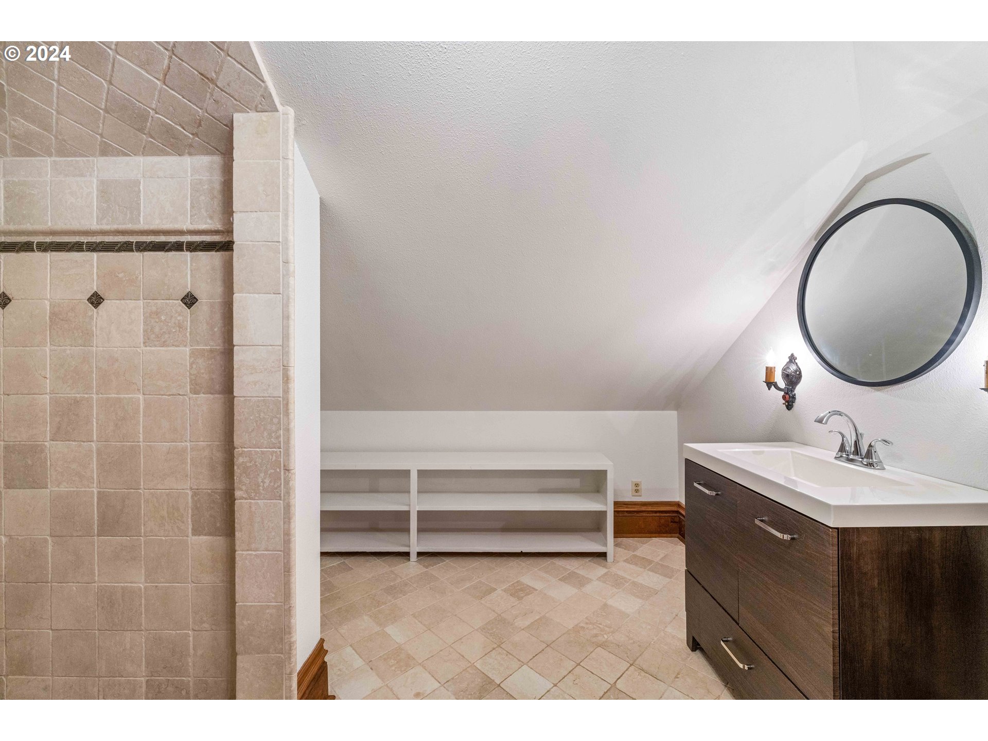 1464 Bay Street North Bend, OR 97459 - Photo 41 of 48 Gallery Image 41