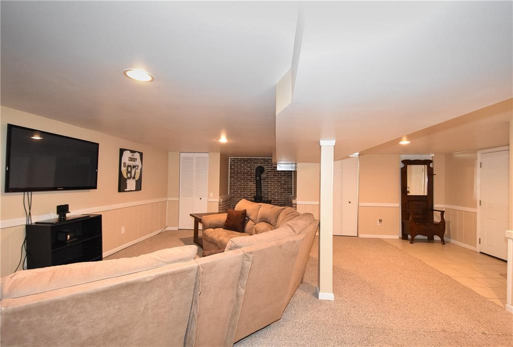 480 Big Knob Road Rochester, PA 15074 - Photo 20 of 24
