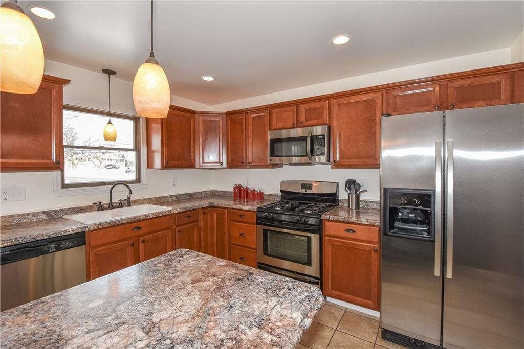 480 Big Knob Road Rochester, PA 15074 - Photo 6 of 24