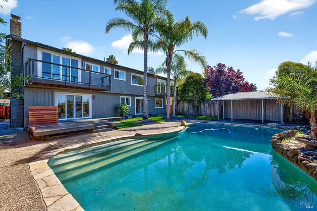 $1,175,000 | 690 Holly Avenue, Rohnert Park, CA 94928