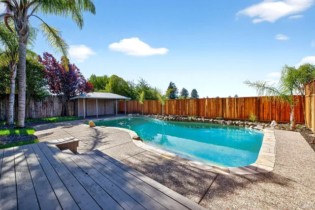 $1,175,000 | 690 Holly Avenue, Rohnert Park, CA 94928