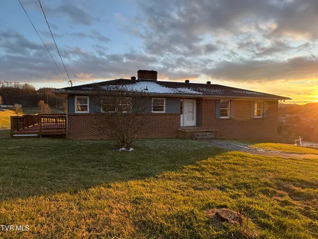 $139,000 | 158 Memorial Drive, Castlewood, VA 24224