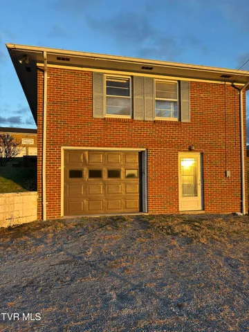 $139,000 | 158 Memorial Drive, Castlewood, VA 24224