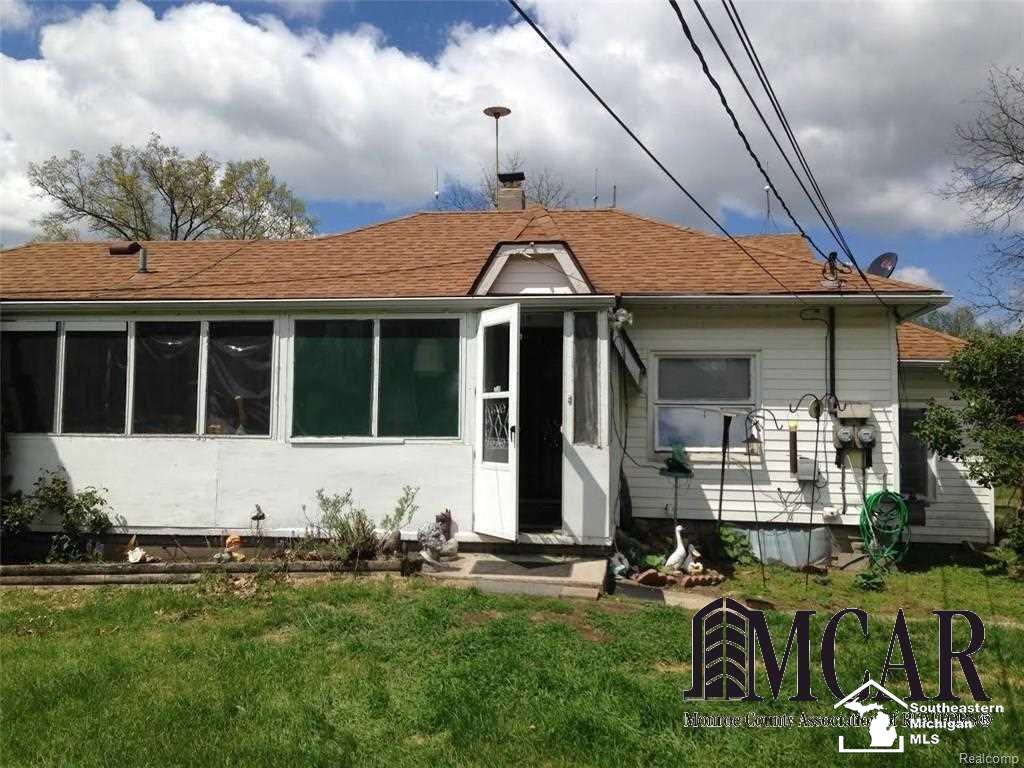 26854 Waltz Road New Boston, MI 48164 - Photo 1 of 5