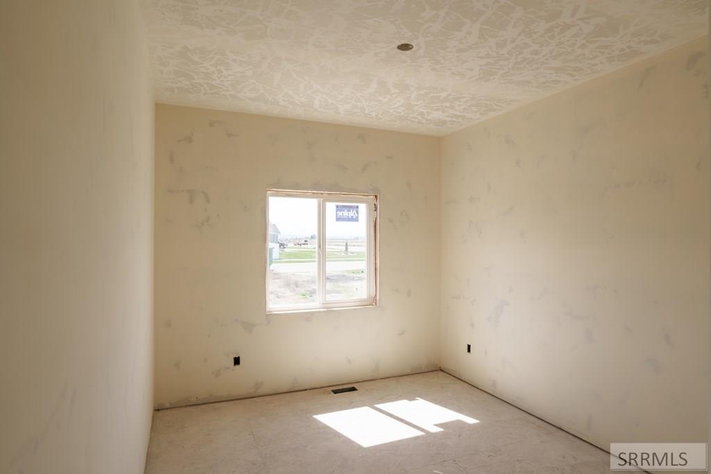 605 Badlands Street Shelley, ID 83274 - Photo 7 of 13