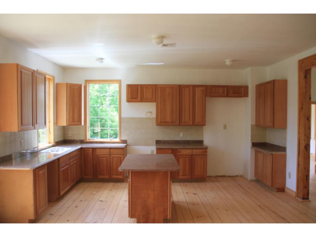 295 Pratt Bridge Road Jamaica, VT 05343 - Photo 17 of 26 Gallery Image 17