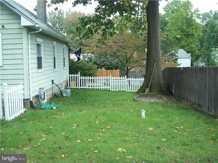 352 2nd Avenue Lindenwold, NJ 08021 - Photo 13 of 15 Exterior Side