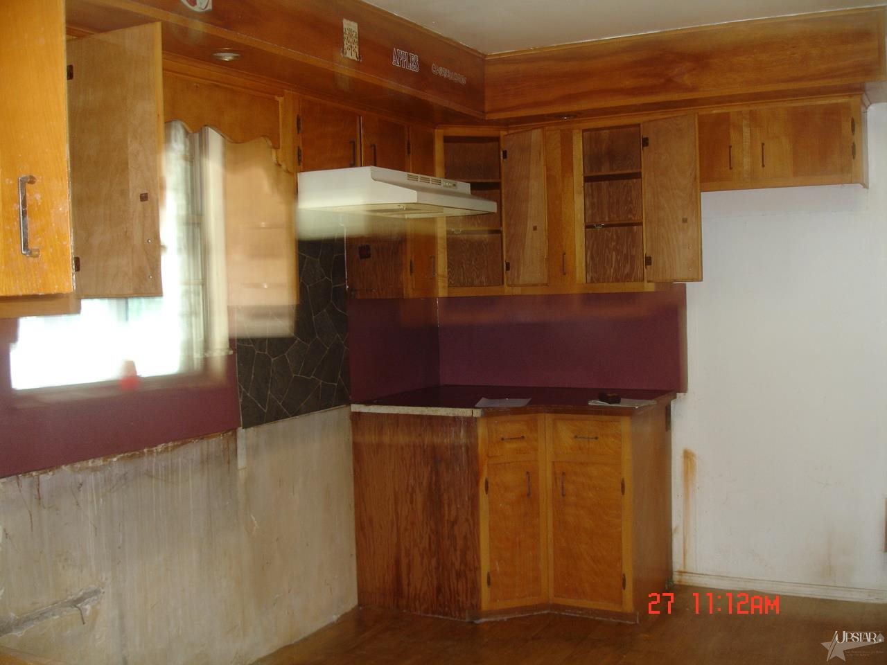 5221 Bluffton Road Fort Wayne, IN 46819 - Photo 3 of 13