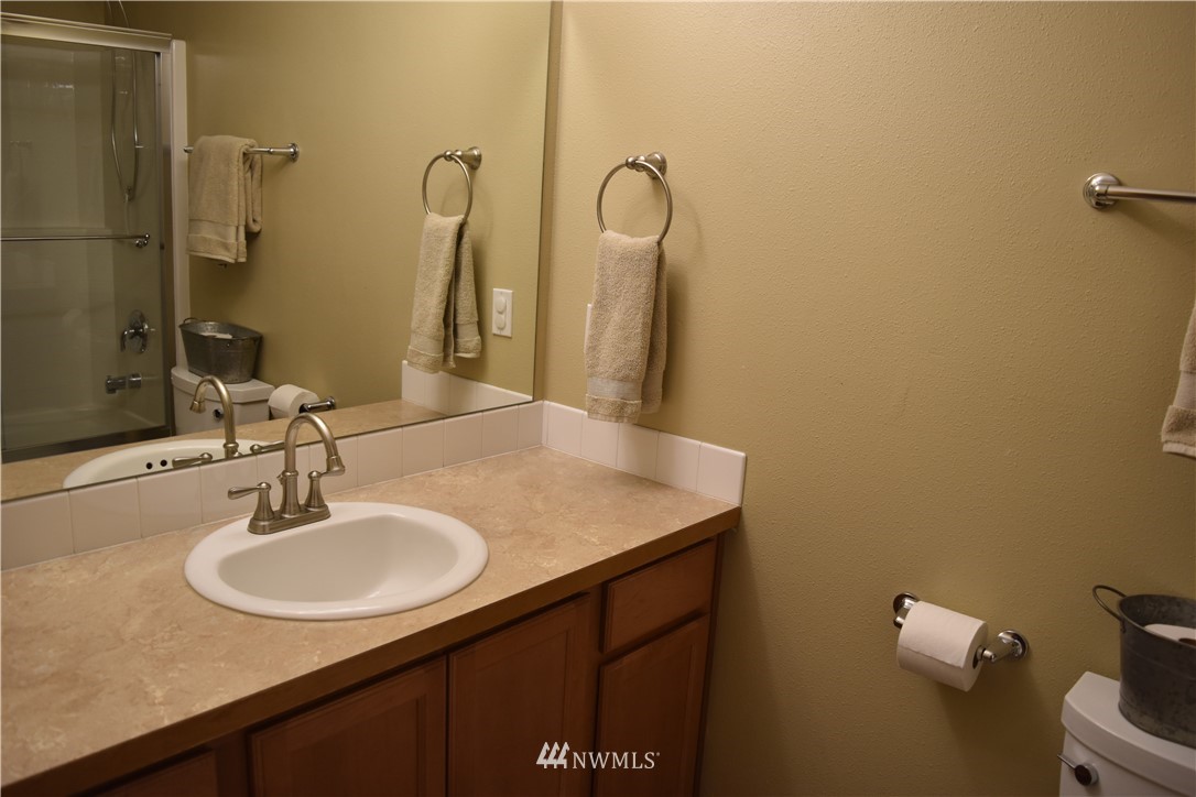 4728 181st Lane Southwest Rochester, WA 98579 - Photo 15 of 25