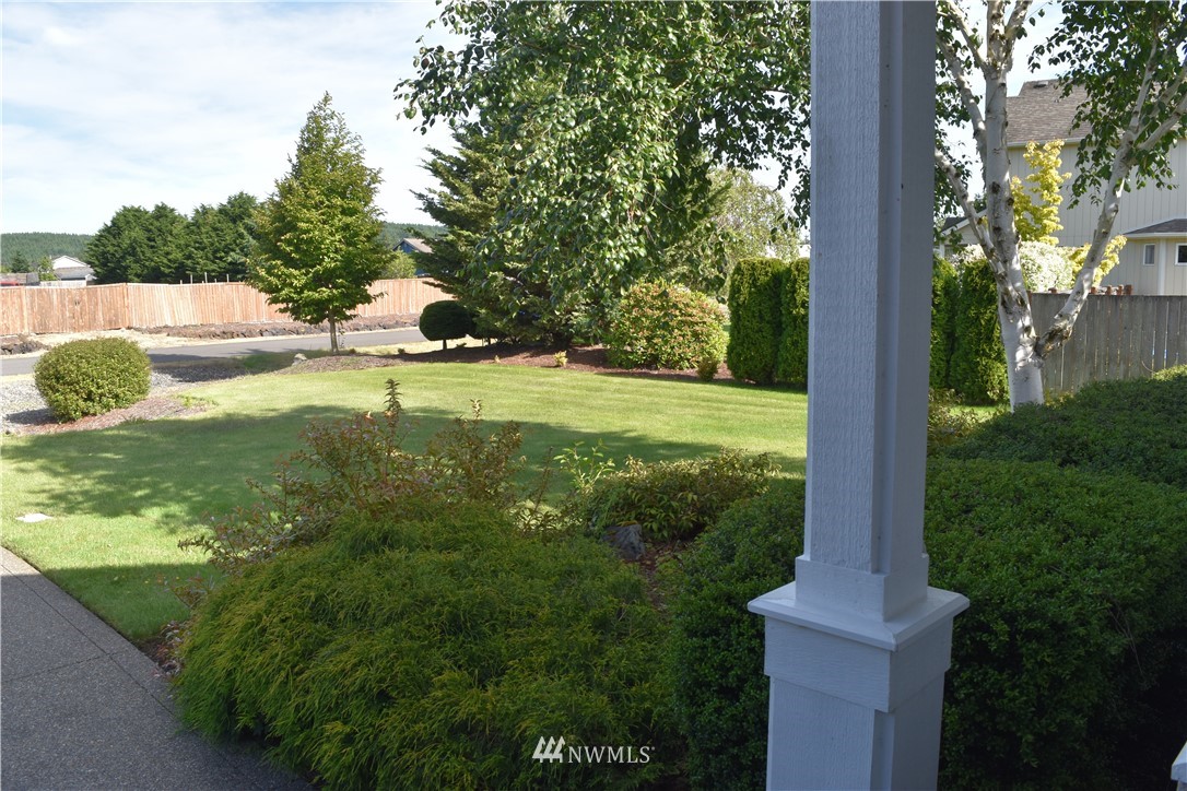 4728 181st Lane Southwest Rochester, WA 98579 - Photo 3 of 25
