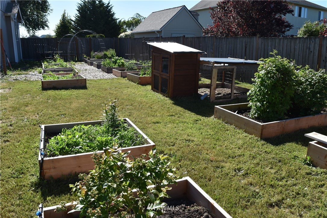 4728 181st Lane Southwest Rochester, WA 98579 - Photo 23 of 25