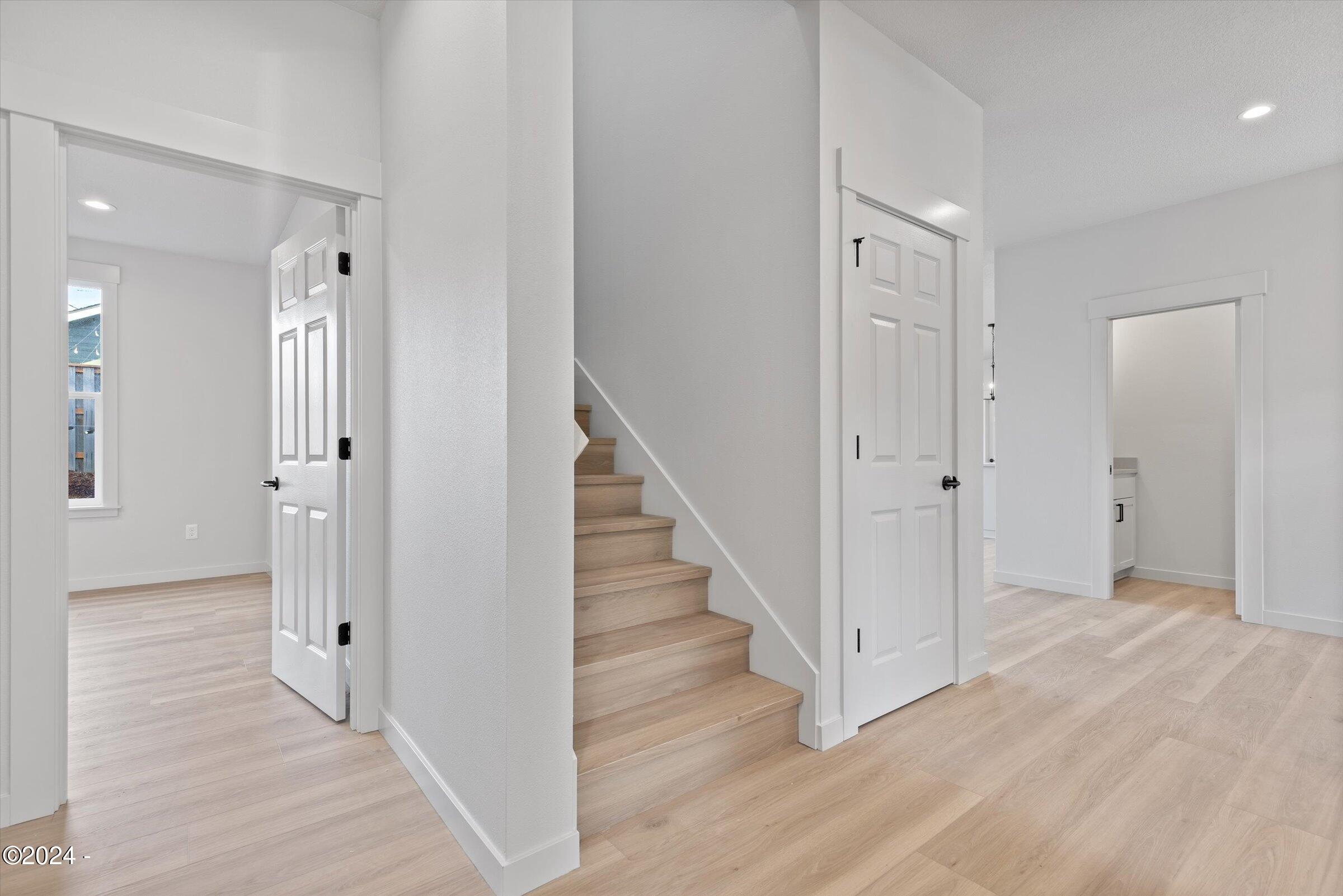 34930 Lahaina Loop Road Pacific City, OR 97135 - Photo 18 of 42 Hall stairs