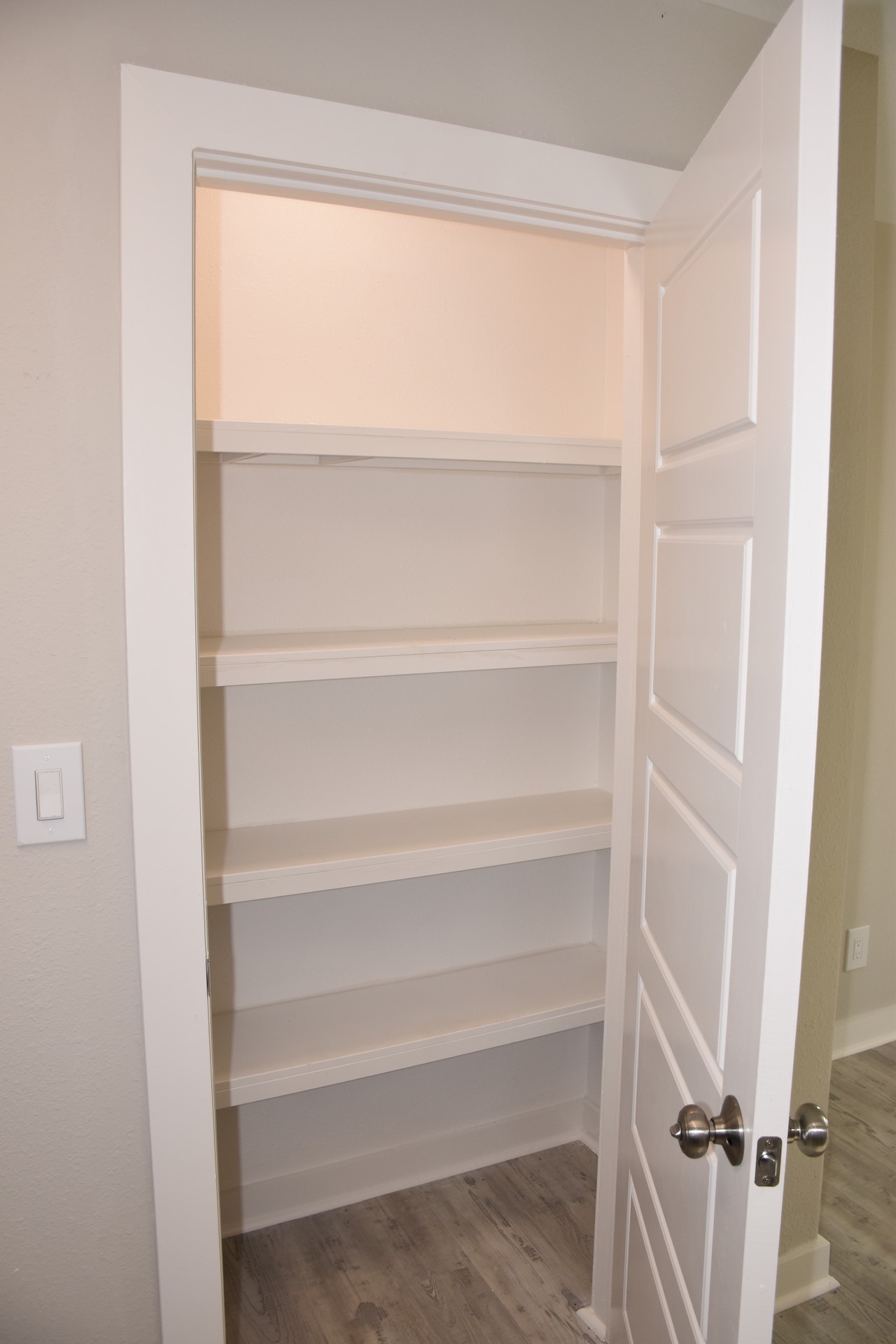 3751 County Road 463 Elgin, TX 78621 - Photo 20 of 27 a view of walk in closet with empty racks
