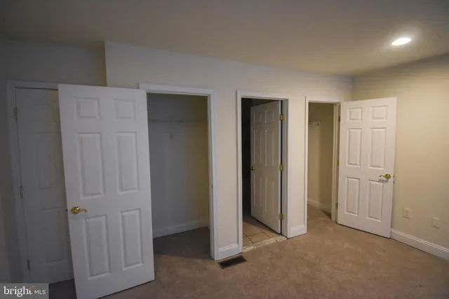 an empty room with closet