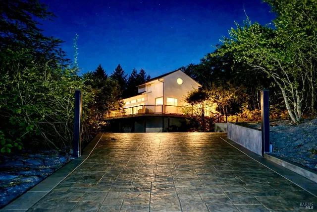 $949,000 | 12303 Margie Lane, Glen Ellen, CA 95442