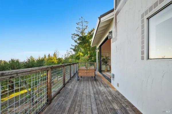 $949,000 | 12303 Margie Lane, Glen Ellen, CA 95442