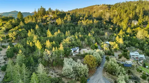 $949,000 | 12303 Margie Lane, Glen Ellen, CA 95442