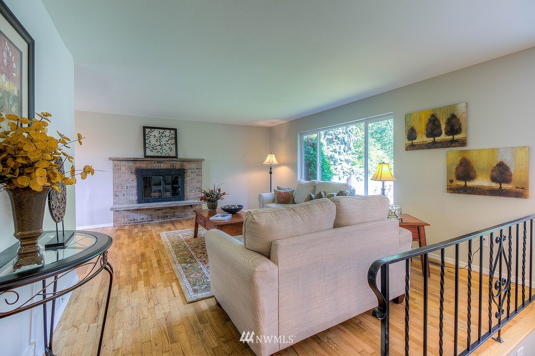 16 240th Street Southwest Bothell, WA 98021 - Photo 9 of 20