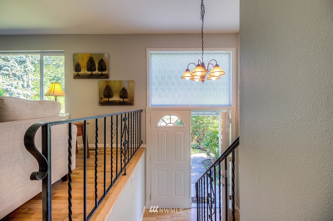 16 240th Street Southwest Bothell, WA 98021 - Photo 10 of 20