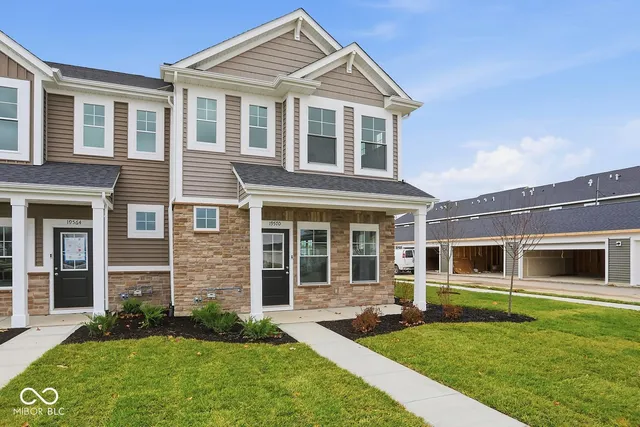 $323,626 | 19570 Northwest Drive, Westfield, IN 46074