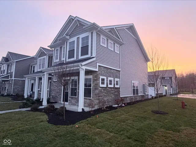 $323,626 | 19570 Northwest Drive, Westfield, IN 46074