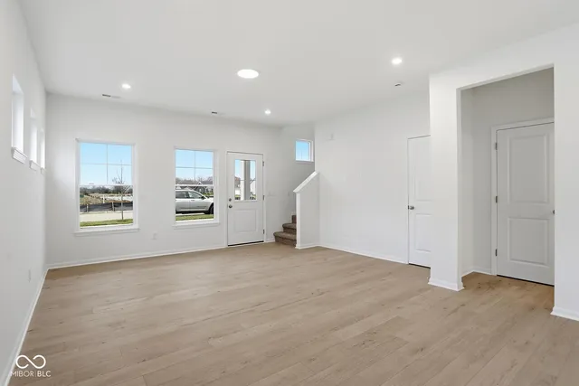 $323,626 | 19570 Northwest Drive, Westfield, IN 46074