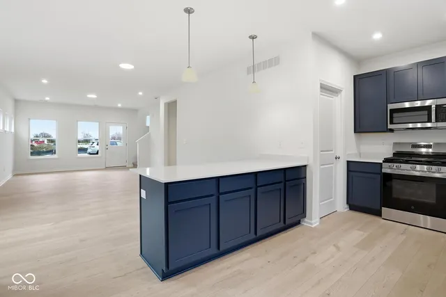 $323,626 | 19570 Northwest Drive, Westfield, IN 46074