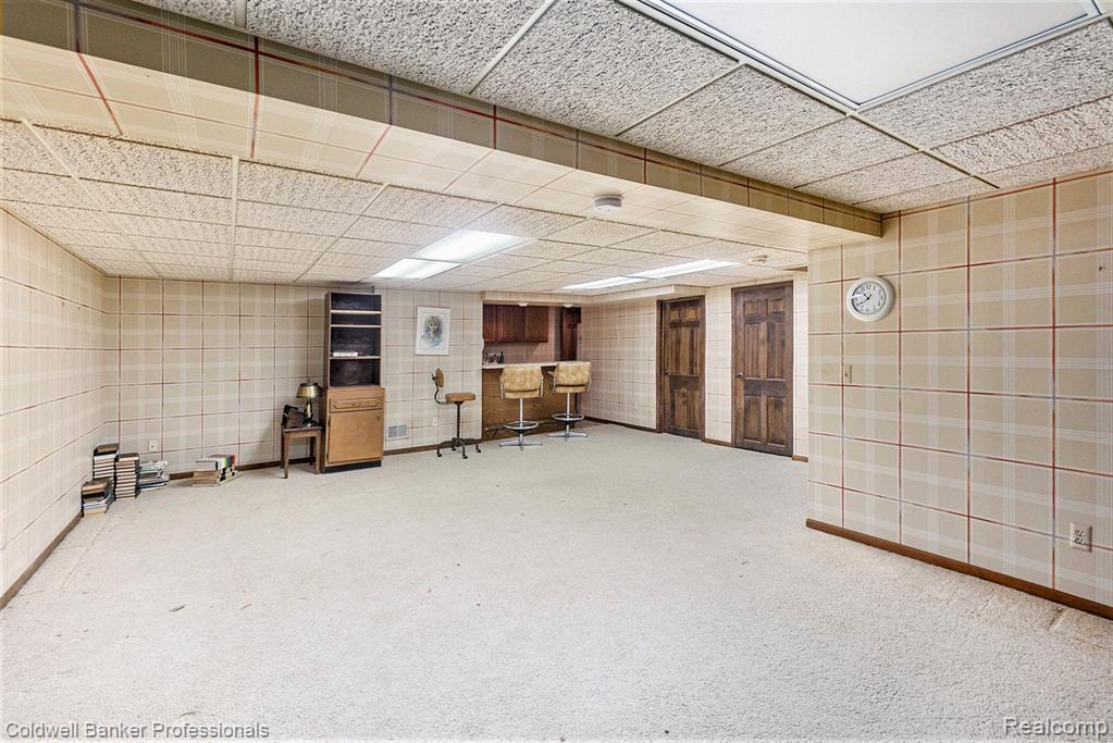 1754 Thomas Court Rochester Hills, MI 48309 - Photo 25 of 36