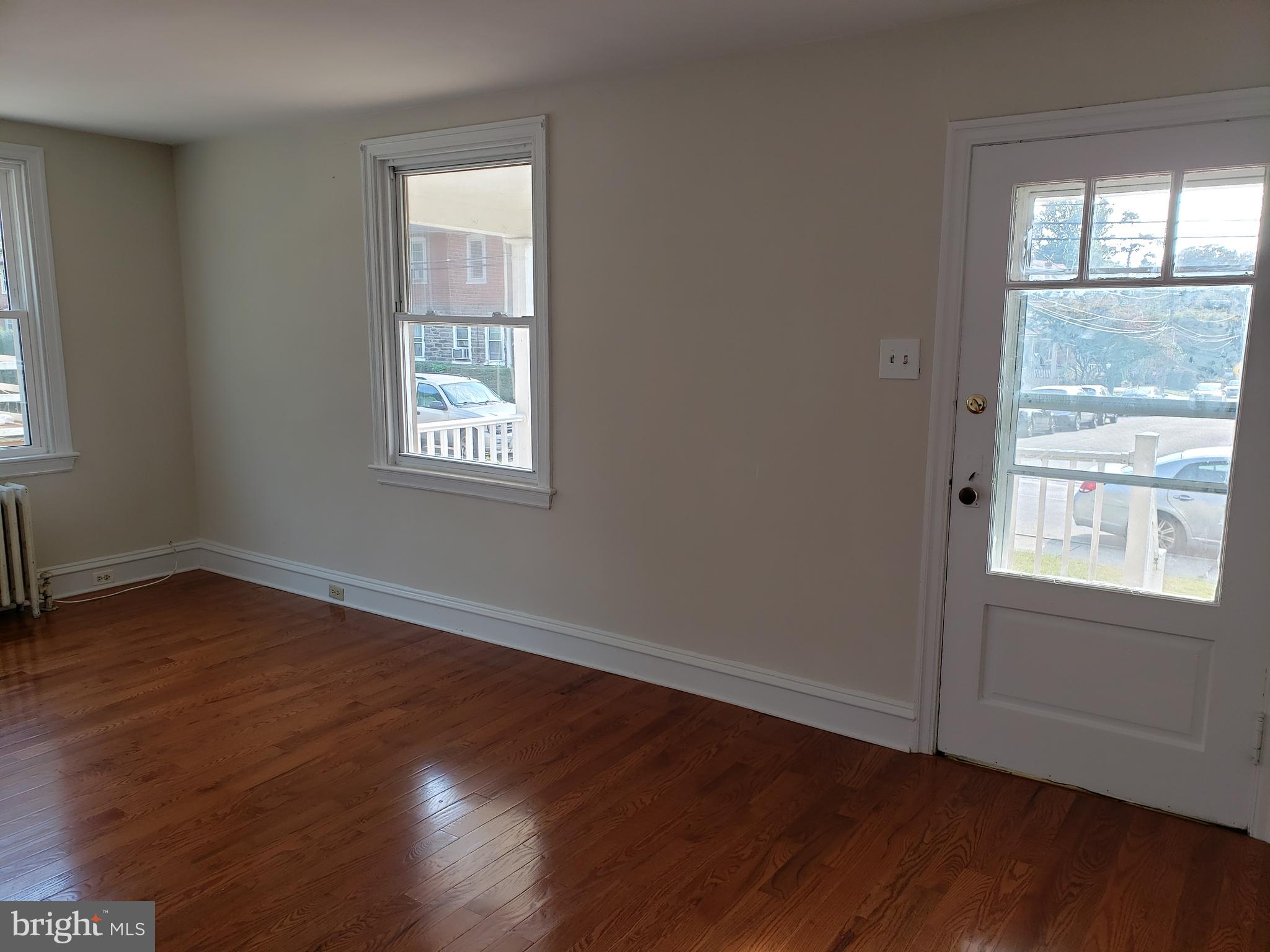 21 West County Line Road Ardmore, PA 19003 - Photo 3 of 18 Living Room