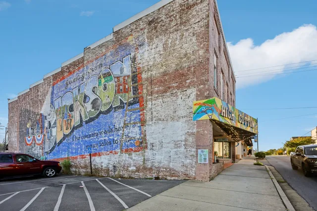 a view of a backyard fountain