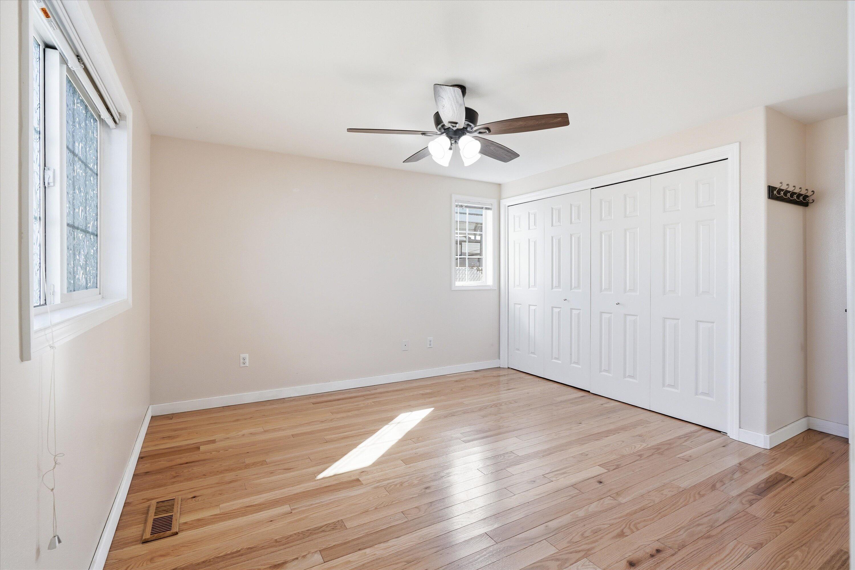 512 Village Drive Central Point, OR 97502 - Photo 17 of 23