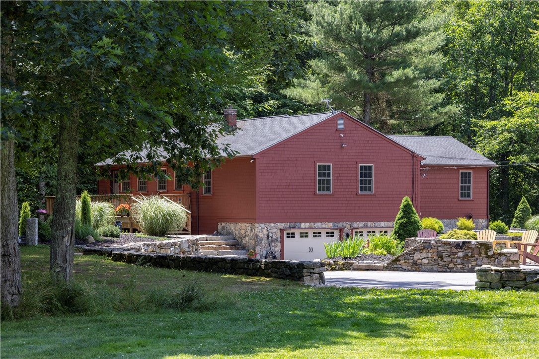 62 Cranberry Ridge Road Glocester, RI 02857 - Photo 11 of 50