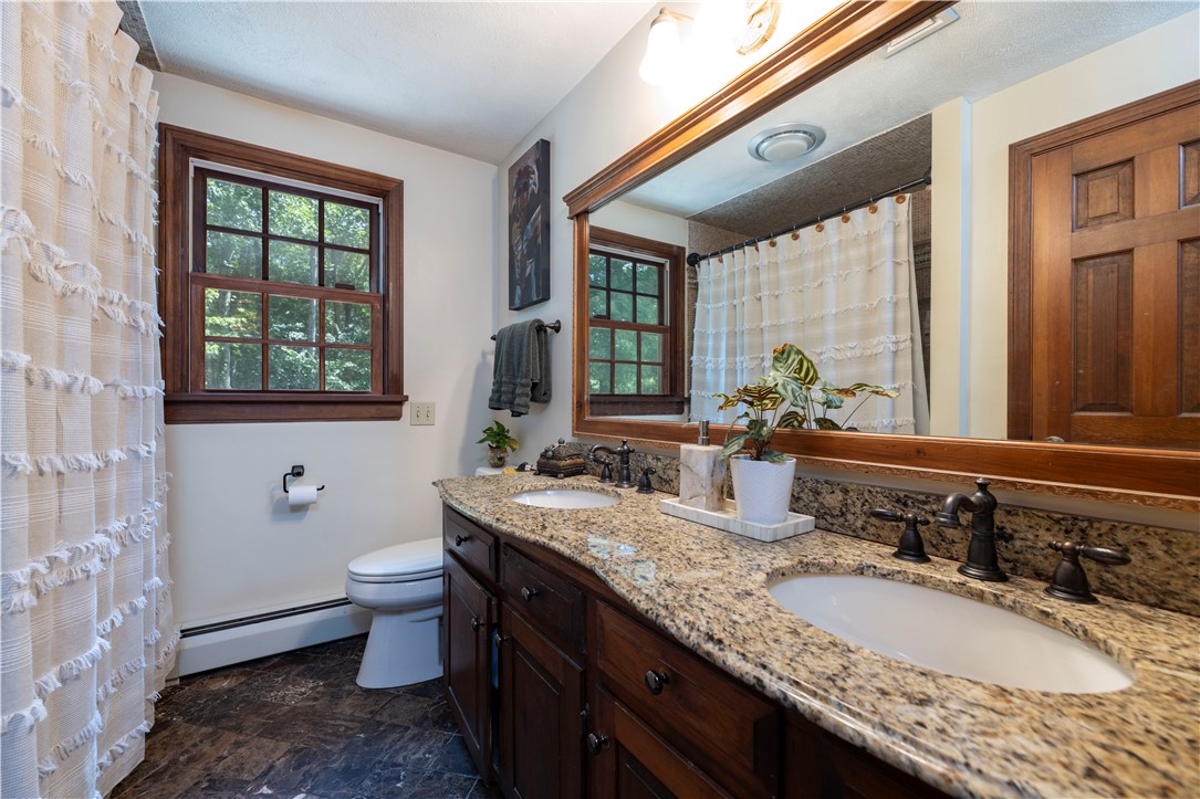 62 Cranberry Ridge Road Glocester, RI 02857 - Photo 26 of 50