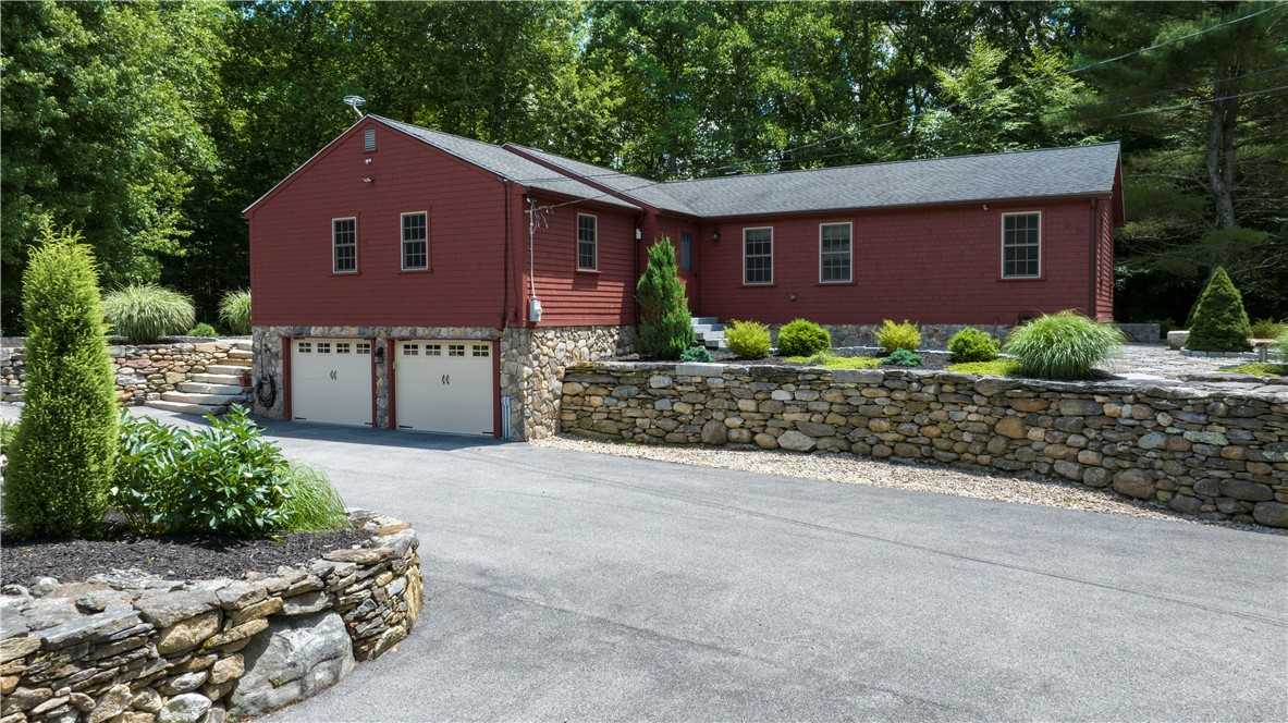 62 Cranberry Ridge Road Glocester, RI 02857 - Photo 38 of 50