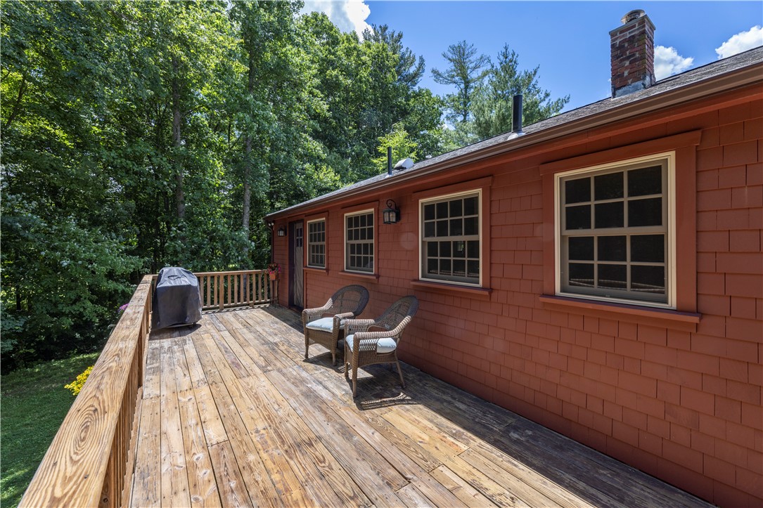 62 Cranberry Ridge Road Glocester, RI 02857 - Photo 9 of 50